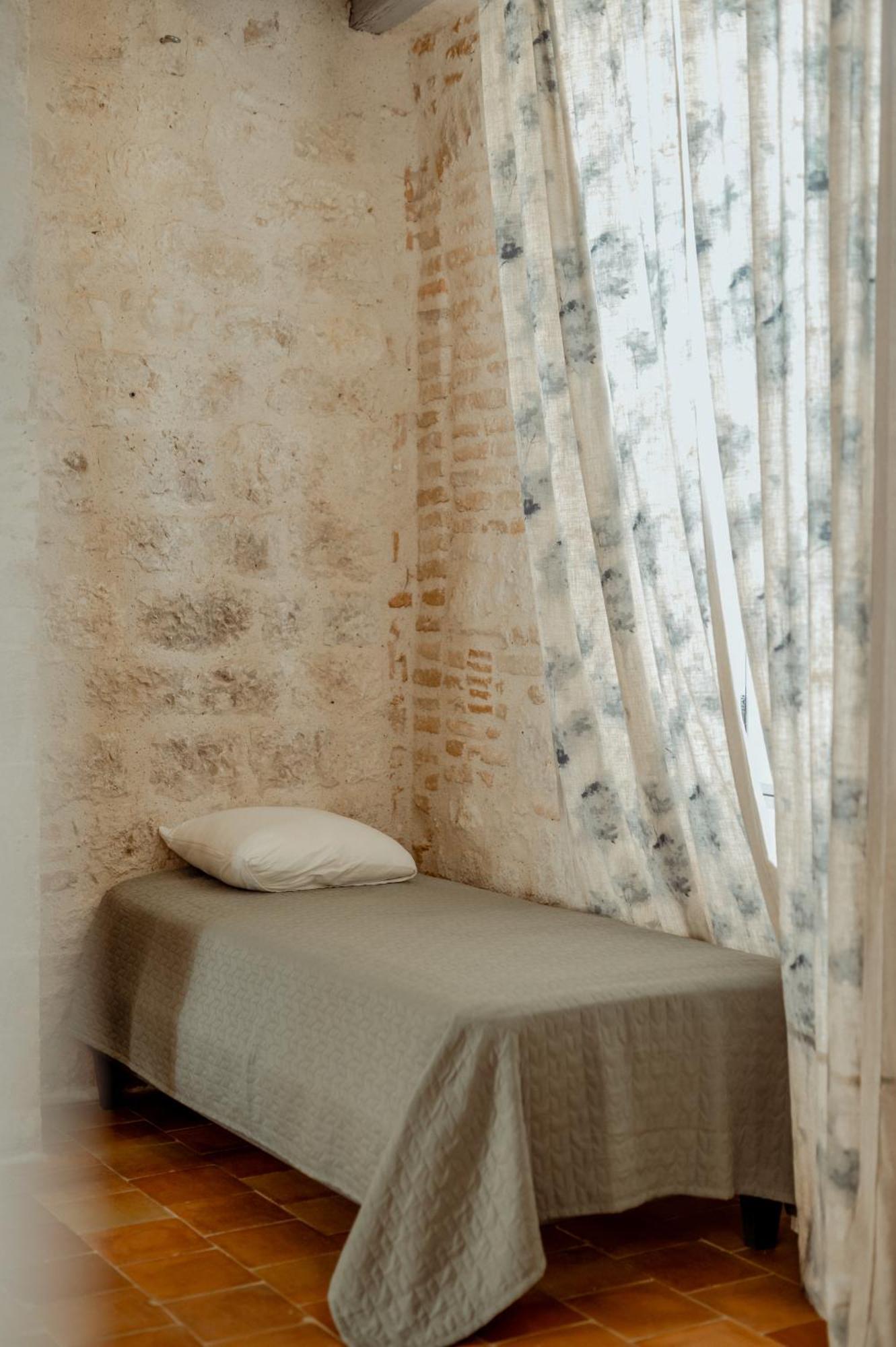 La Chambre Bleue Lauzerte Exterior foto